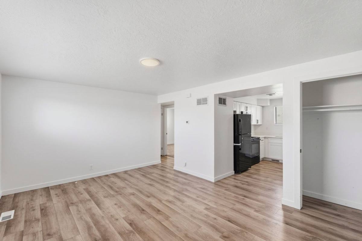 Apartment for rent at 4449 S 1900 W, Roy, UT 84067