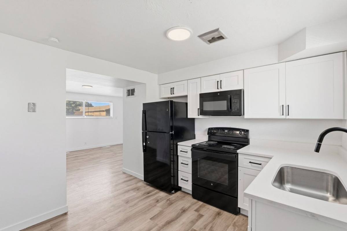 Apartment for rent at 4449 S 1900 W, Roy, UT 84067