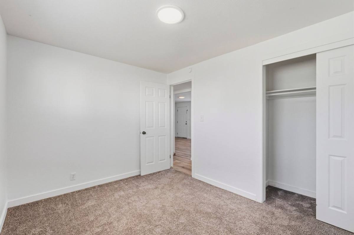 Apartment for rent at 4449 S 1900 W, Roy, UT 84067