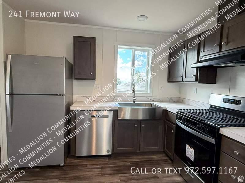 House for rent at 241 Fremont Way, Layton, UT 84041