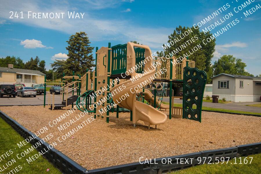 House for rent at 241 Fremont Way, Layton, UT 84041