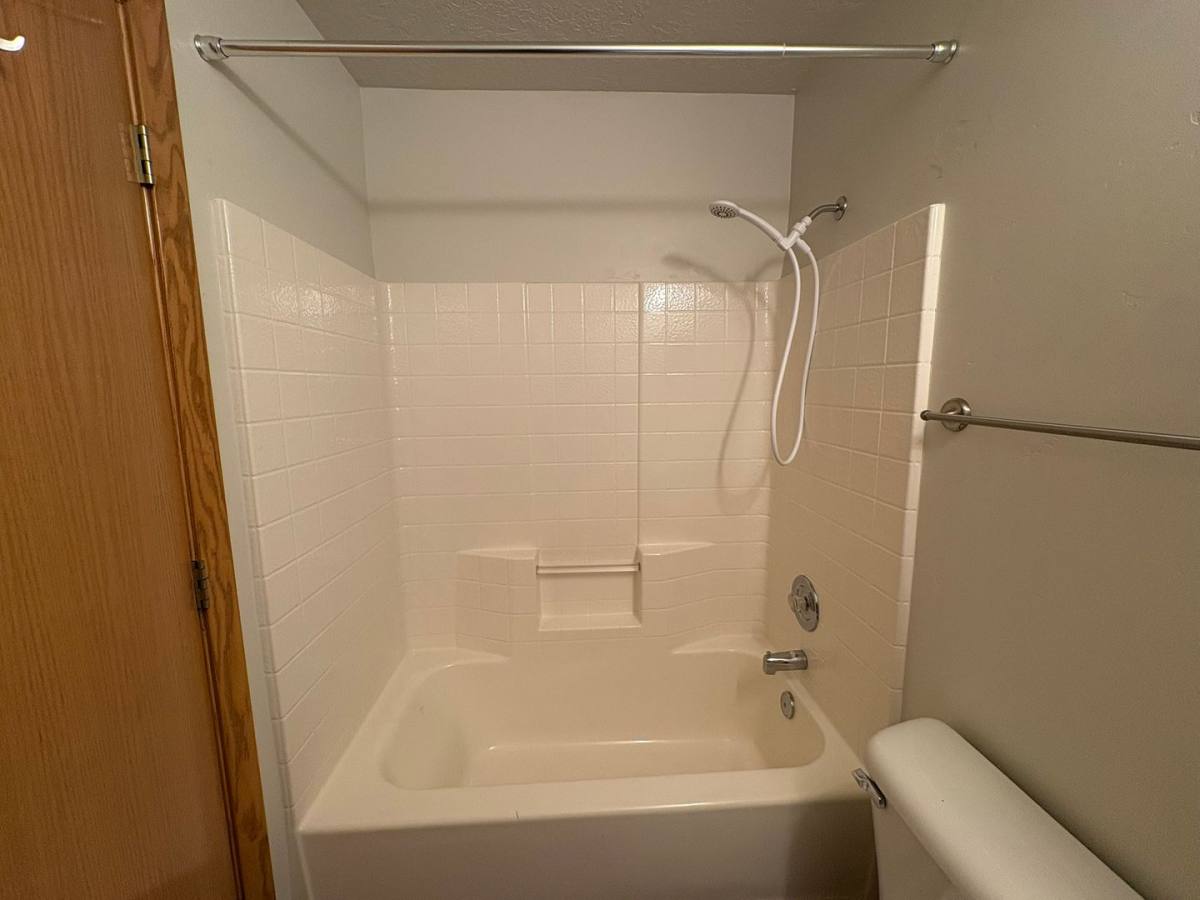 Apartment for rent at 985 W Utah Ave, Hildale, UT 84784