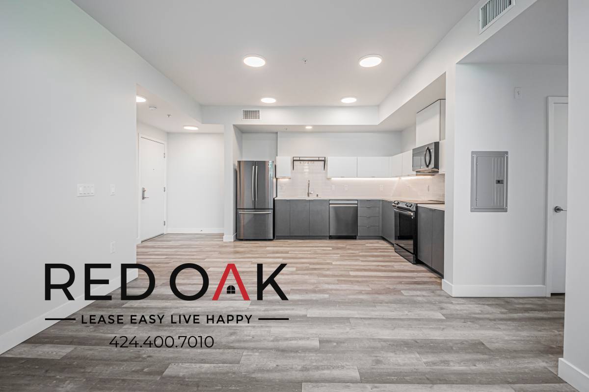 Condo for rent at 700 N Spaulding Ave #211, Los Angeles, CA 90046