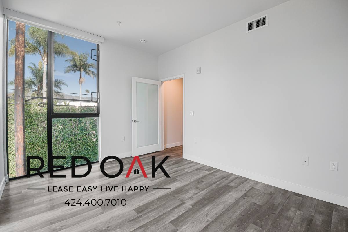 Condo for rent at 700 N Spaulding Ave #211, Los Angeles, CA 90046