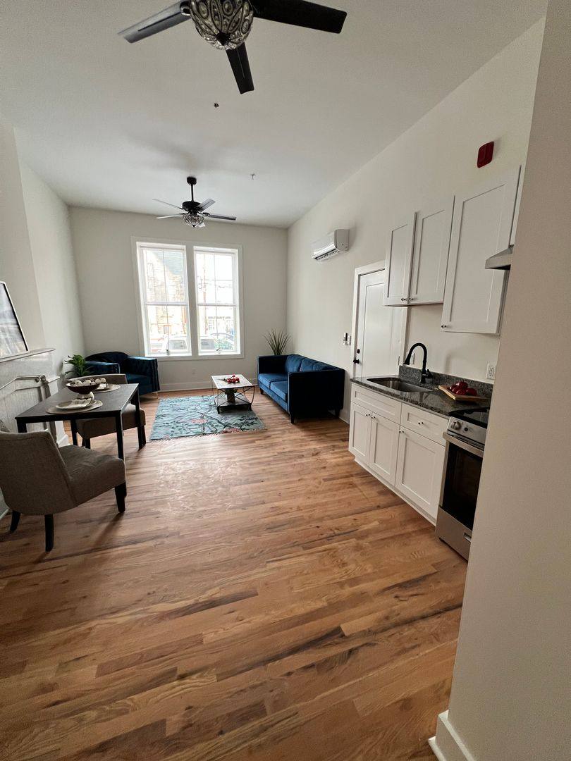 Apartment for rent at 106 E Broad St, Burlington, NJ 08016