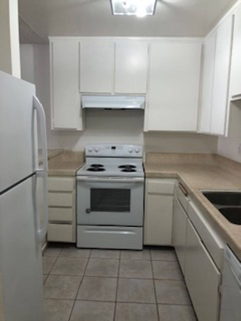 Apartment for rent at 1820 Bentley Ave, Los Angeles, CA 90025