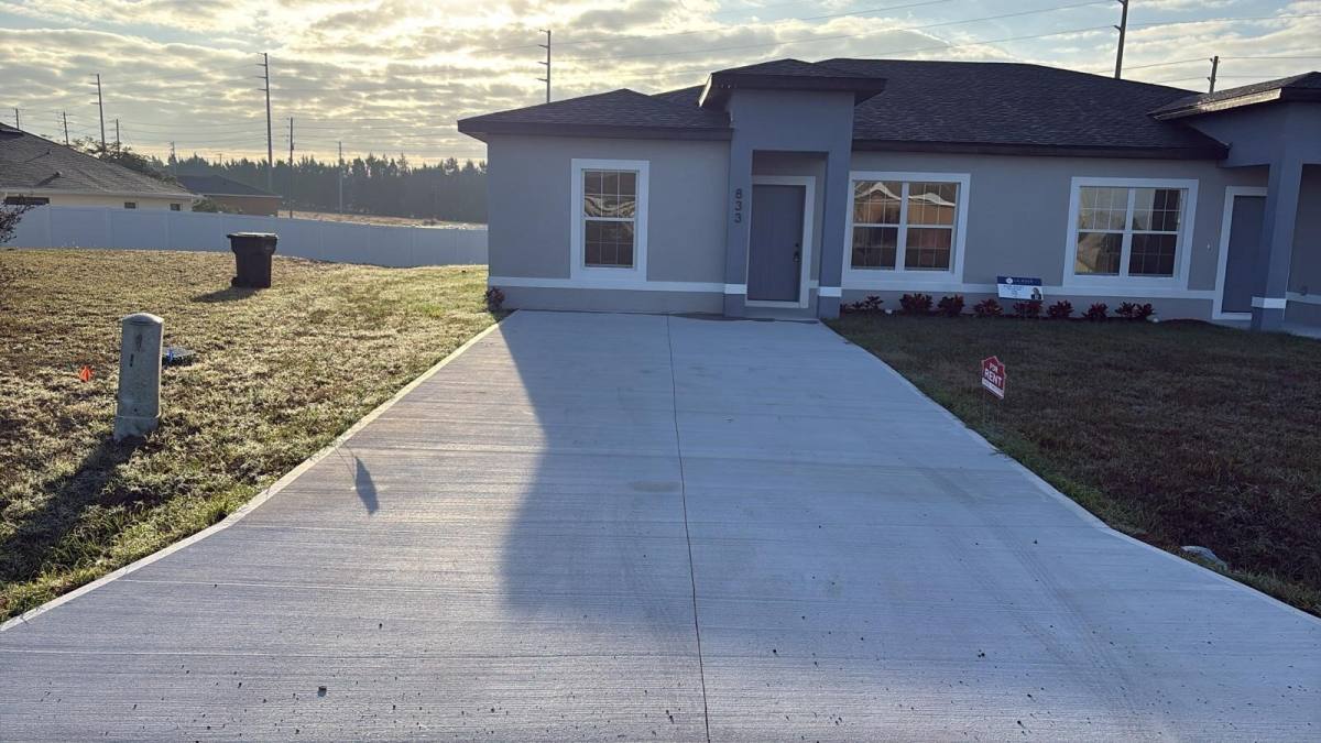 Townhouse for rent at 833 Coville Dr, Kissimmee, FL 34759