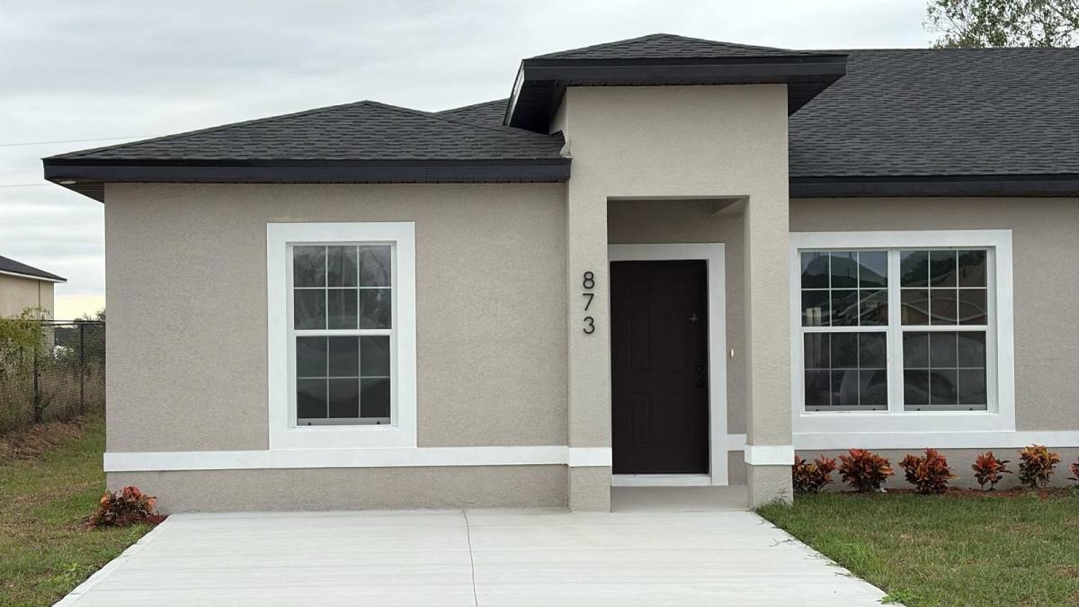 Townhouse for rent at 875 Colville Dr, Kissimmee, FL 34759