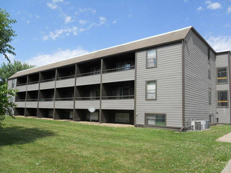 Apartment for rent at 2400 Alabama St #102, Lawrence, KS 66046