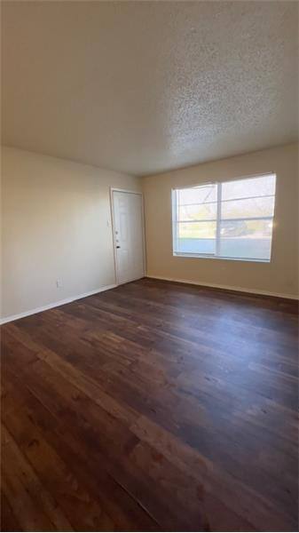 Apartment for rent at 1403 Jl Davis, Mart, TX 76664