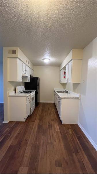 Apartment for rent at 1403 Jl Davis, Mart, TX 76664