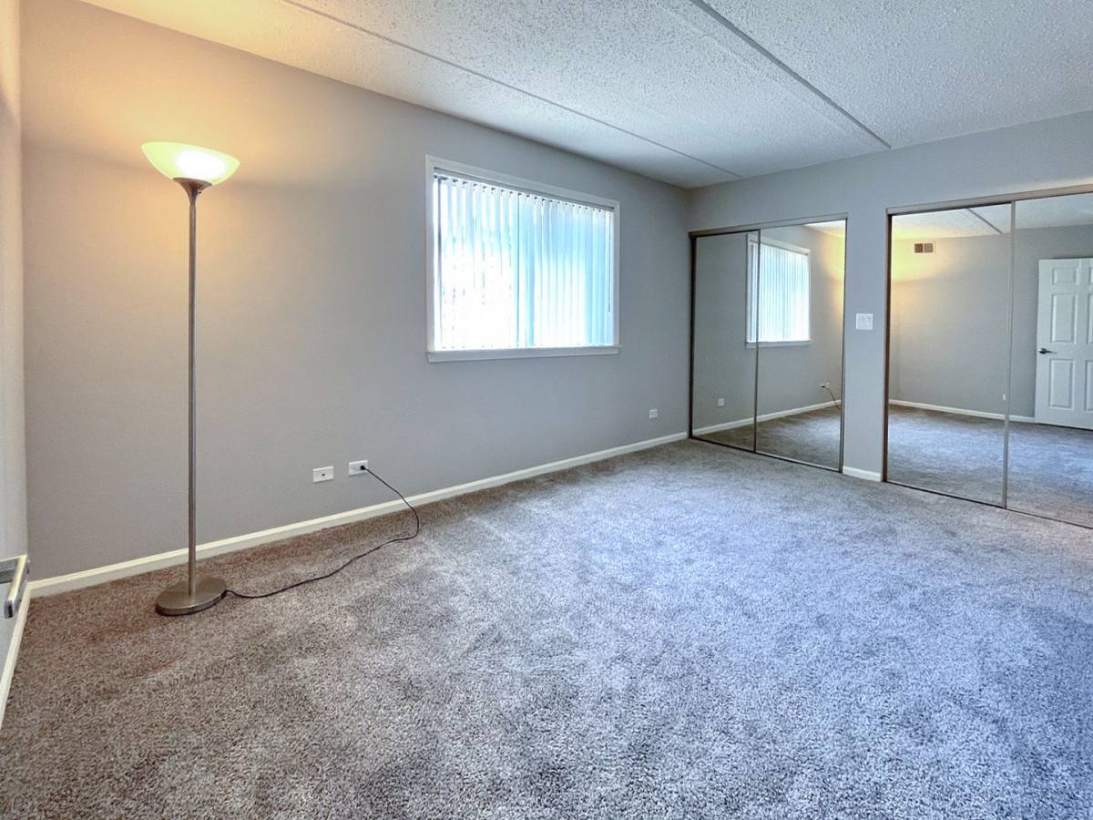 Apartment for rent at 2019 N Main St, Wheaton, IL 60187