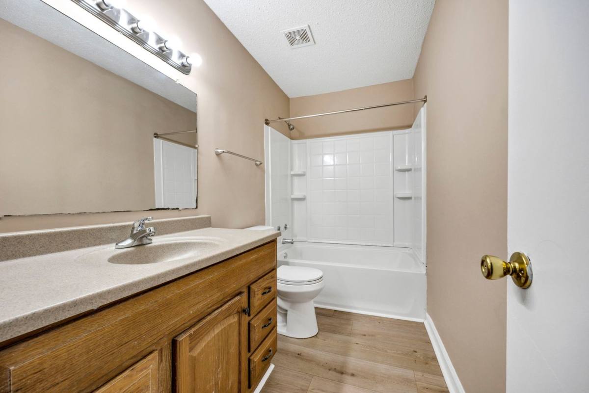 Apartment for rent at 724 Old Manor Rd, Columbia, SC 29210