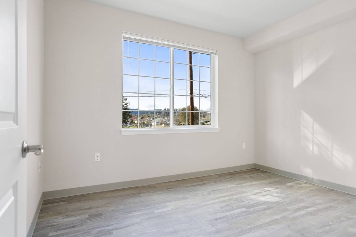 Apartment for rent at 100 Vaughan Lane, Lebanon, OR 97355