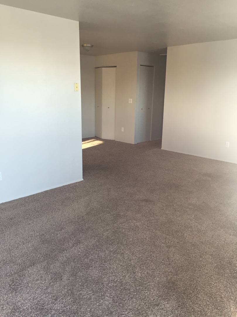Apartment for rent at 1211 W Ivy Ave, Moses Lake, WA 98837