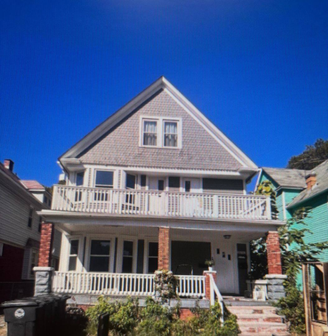 Apartment for rent at 10707 Hampden Ave, Cleveland, OH 44108