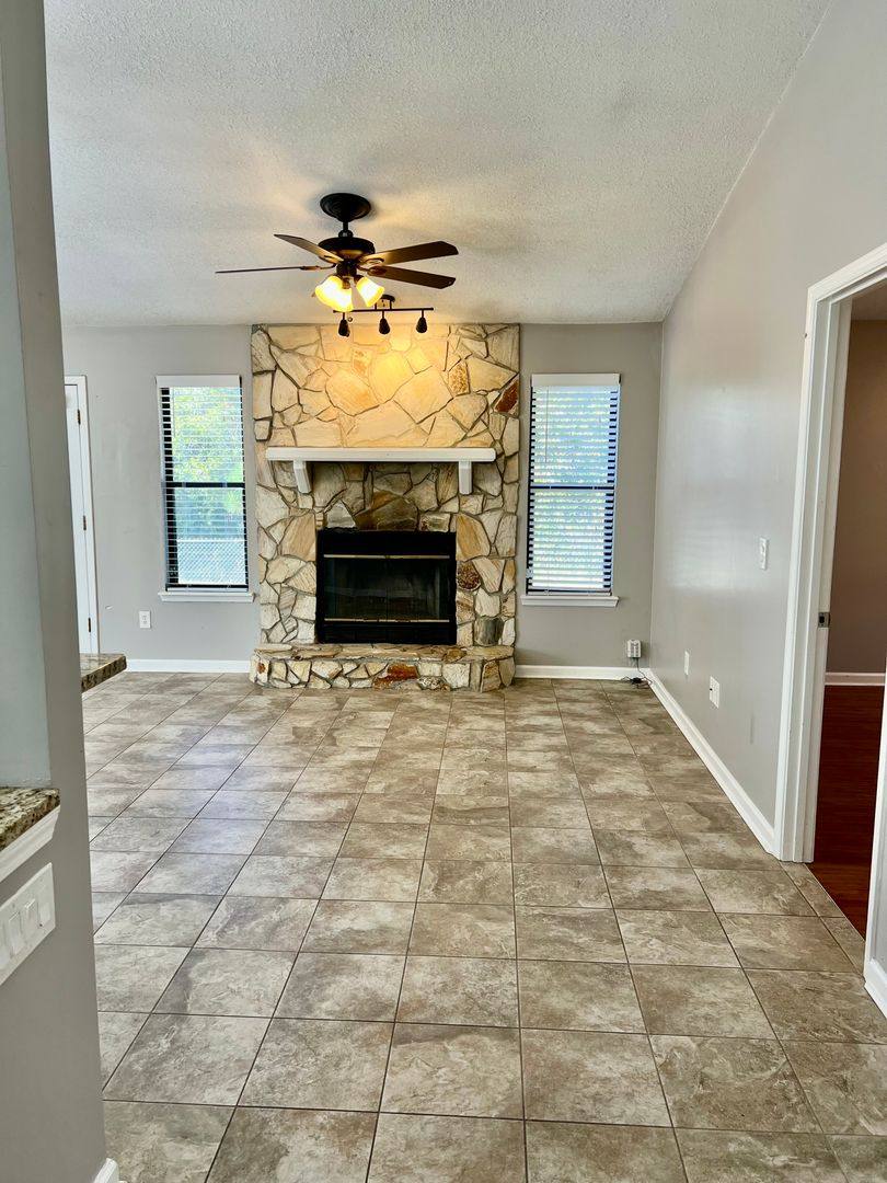 House for rent at 7820 Collins Ridge Blvd E, Jacksonville, FL 32244