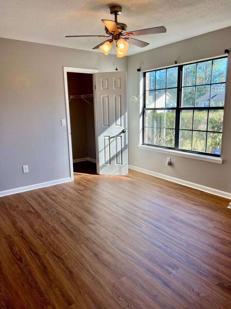 House for rent at 7820 Collins Ridge Blvd E, Jacksonville, FL 32244