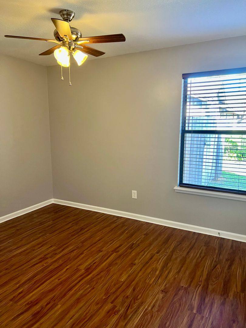 House for rent at 7820 Collins Ridge Blvd E, Jacksonville, FL 32244