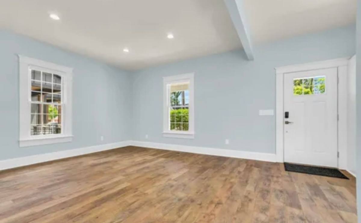 House for rent at 106 Grace St, Greenville, SC 29601