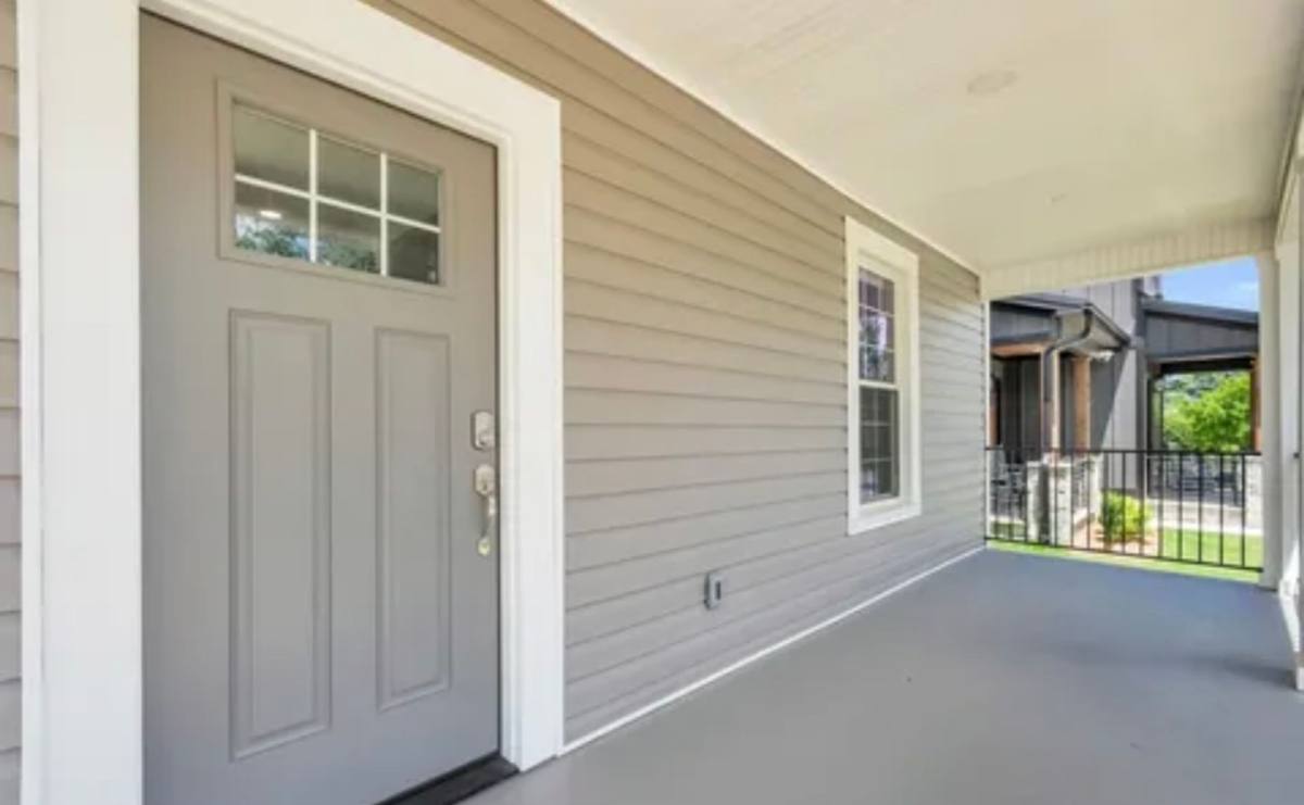 House for rent at 106 Grace St, Greenville, SC 29601