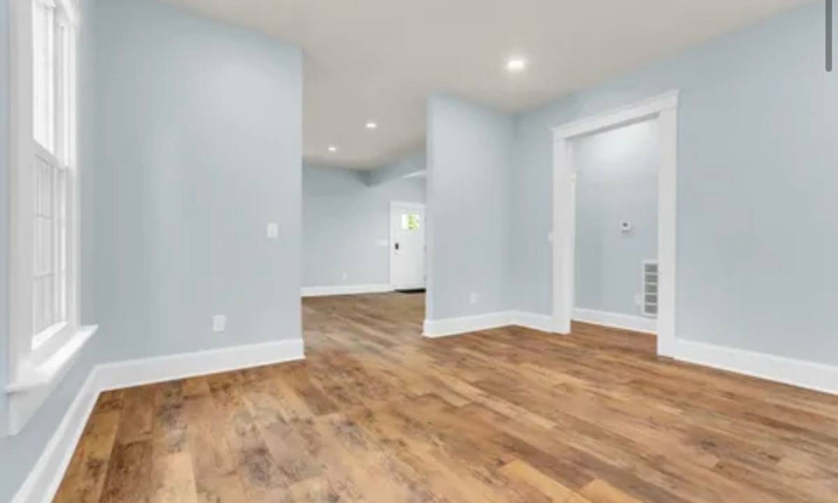 House for rent at 106 Grace St, Greenville, SC 29601