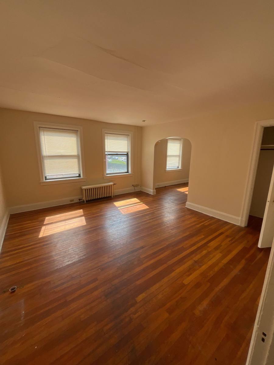 Apartment for rent at 2041-2043 Wightman St, Pittsburgh, PA 15217