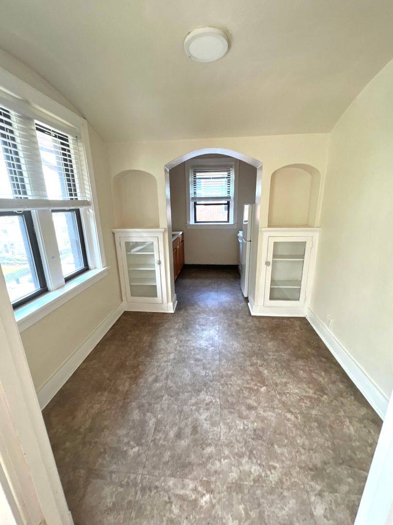 Apartment for rent at 5623 Phillips Ave, Pittsburgh, PA 15217
