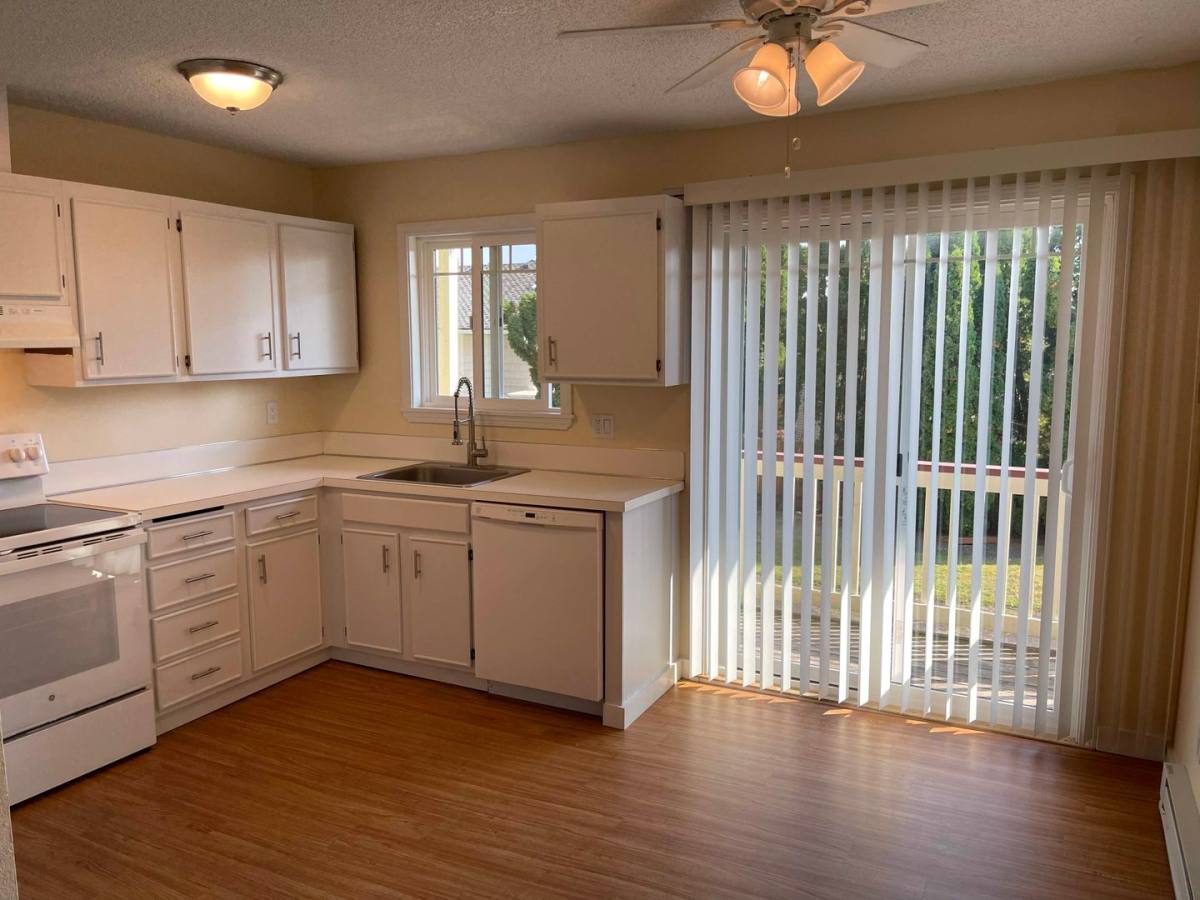 Apartment for rent at 634 Alameda, Astoria, OR 97103