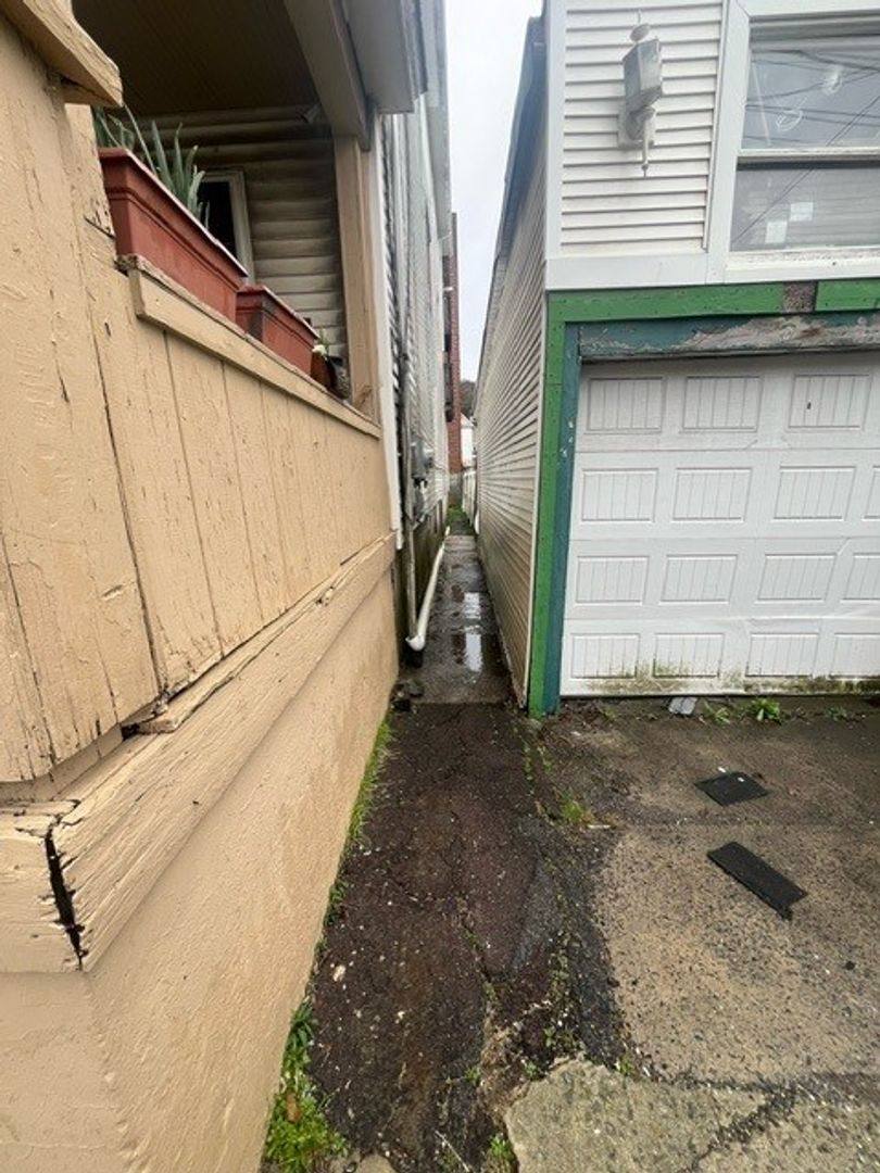 Apartment for rent at 208 W Patterson St Upstairs, Lansford, PA 18232