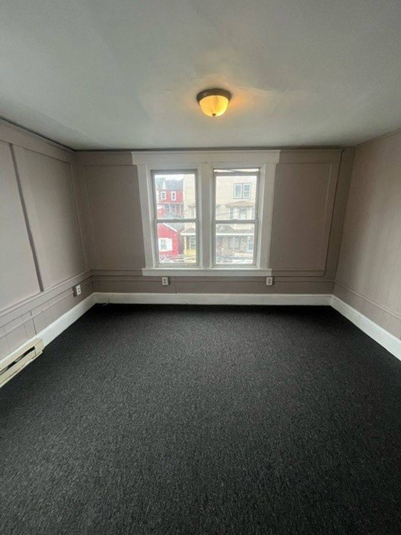 Apartment for rent at 208 W Patterson St Upstairs, Lansford, PA 18232