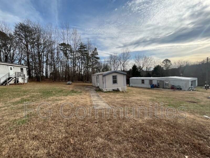 House for rent at 100 2nd Ave SE #C, Hildebran, NC 28637