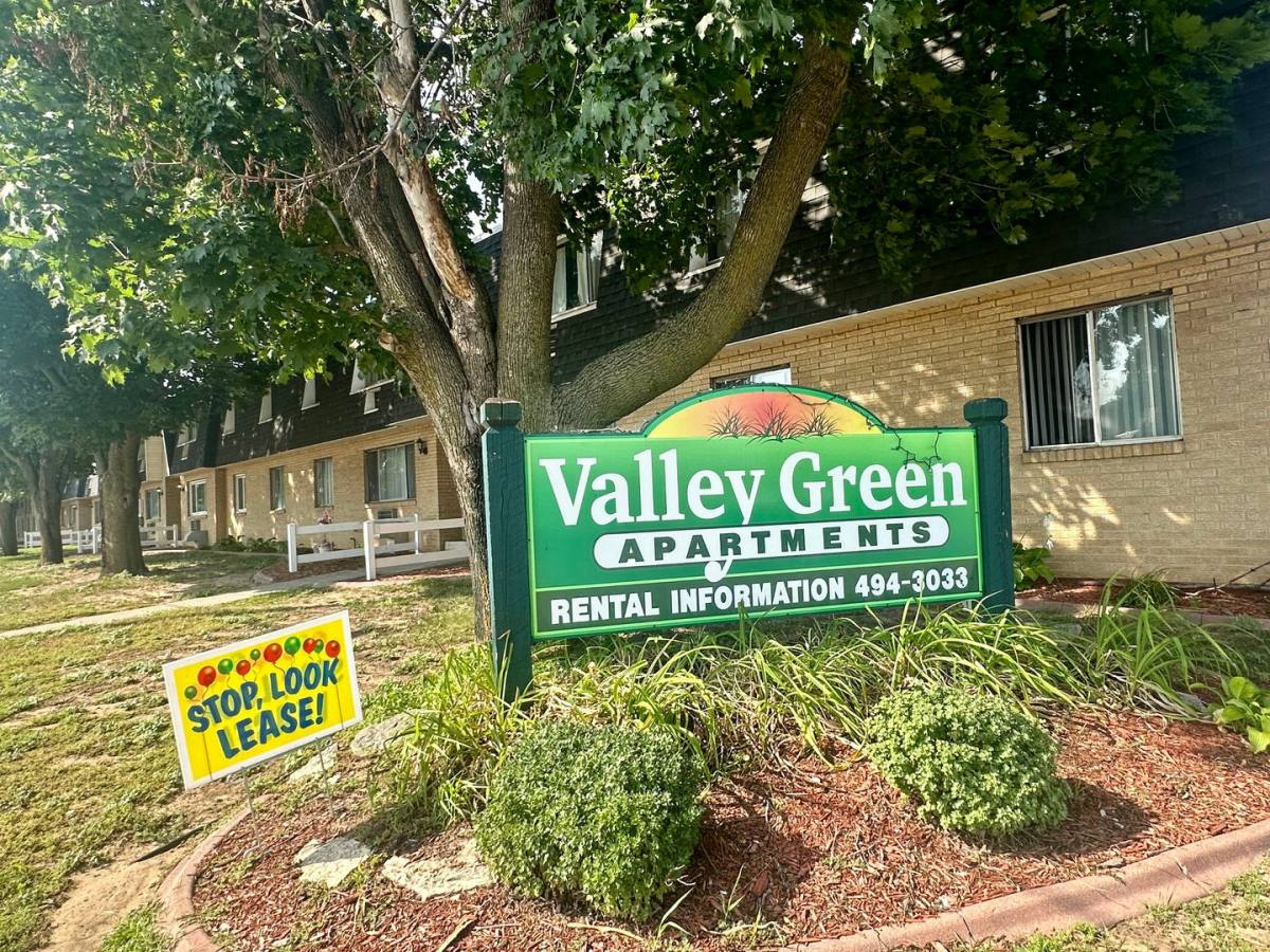 Apartment for rent at 1680 Shawano Ave, Green Bay, WI 54303