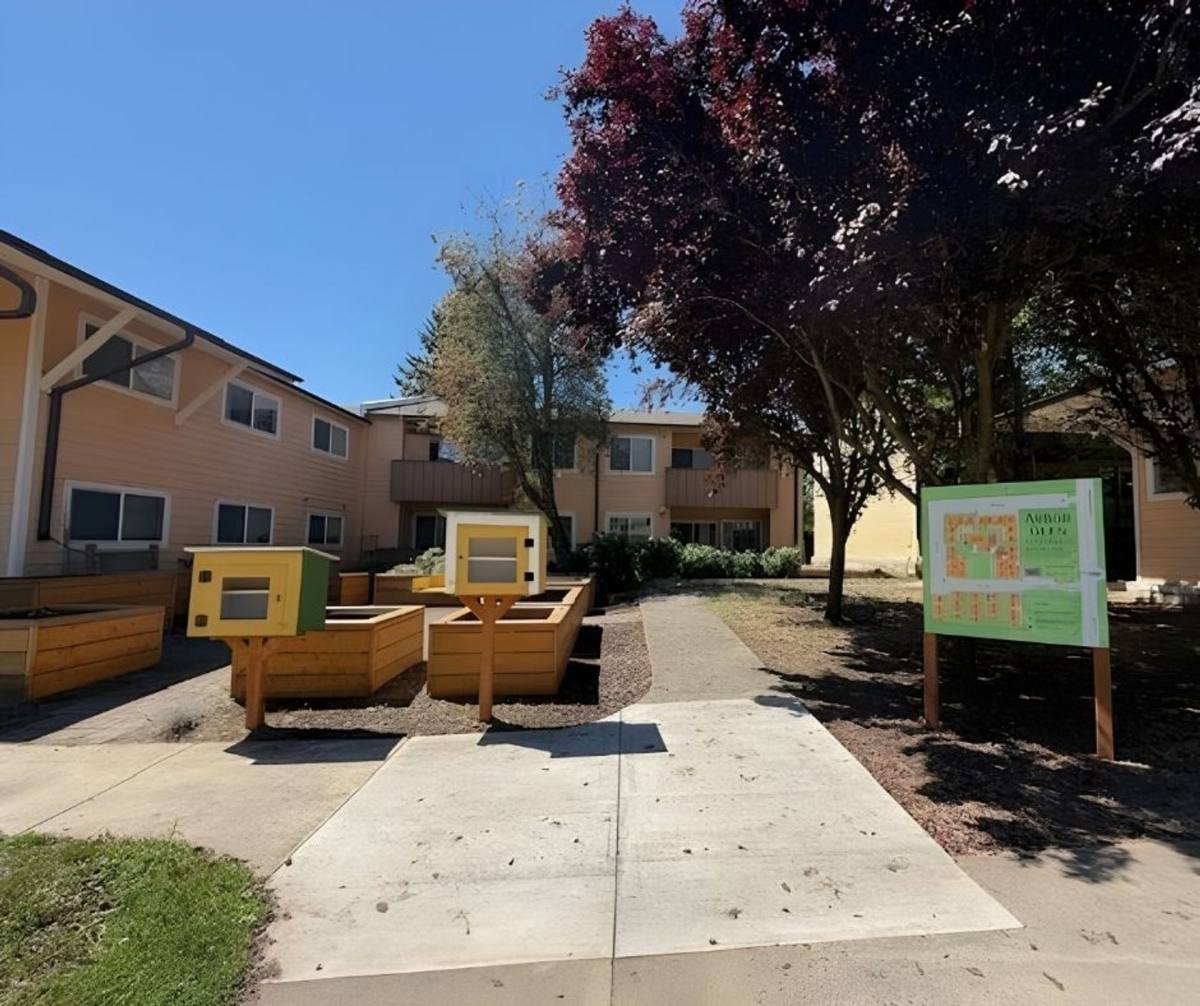 Apartment for rent at 2609 SE 145th Ave, Portland, OR 97236