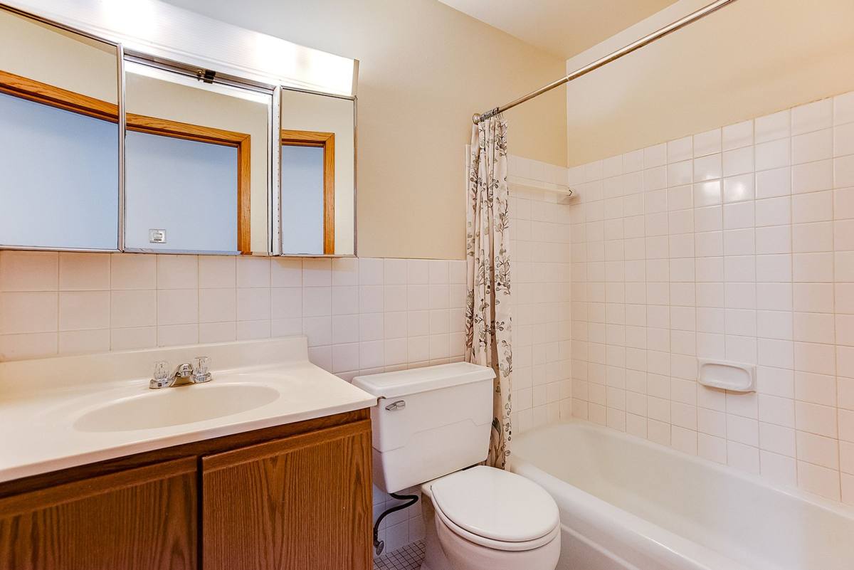 Apartment for rent at 2435 Pillsbury Ave S, Minneapolis, MN 55404
