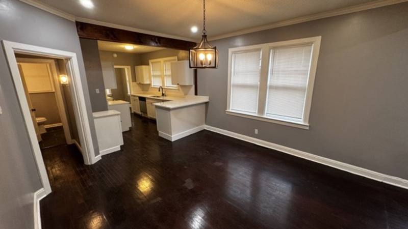 House for rent at 3244 Spottswood Ave, Memphis, TN 38111