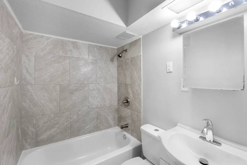 Apartment for rent at 101 Waldorf Parkway #14, Syracuse, NY 13224