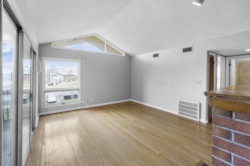 Apartment for rent at 101 Waldorf Parkway #14, Syracuse, NY 13224