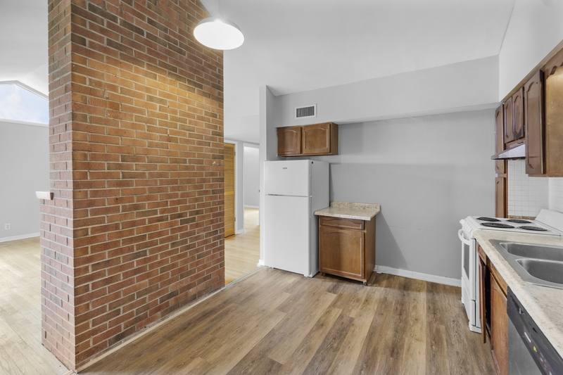 Apartment for rent at 101 Waldorf Parkway #14, Syracuse, NY 13224