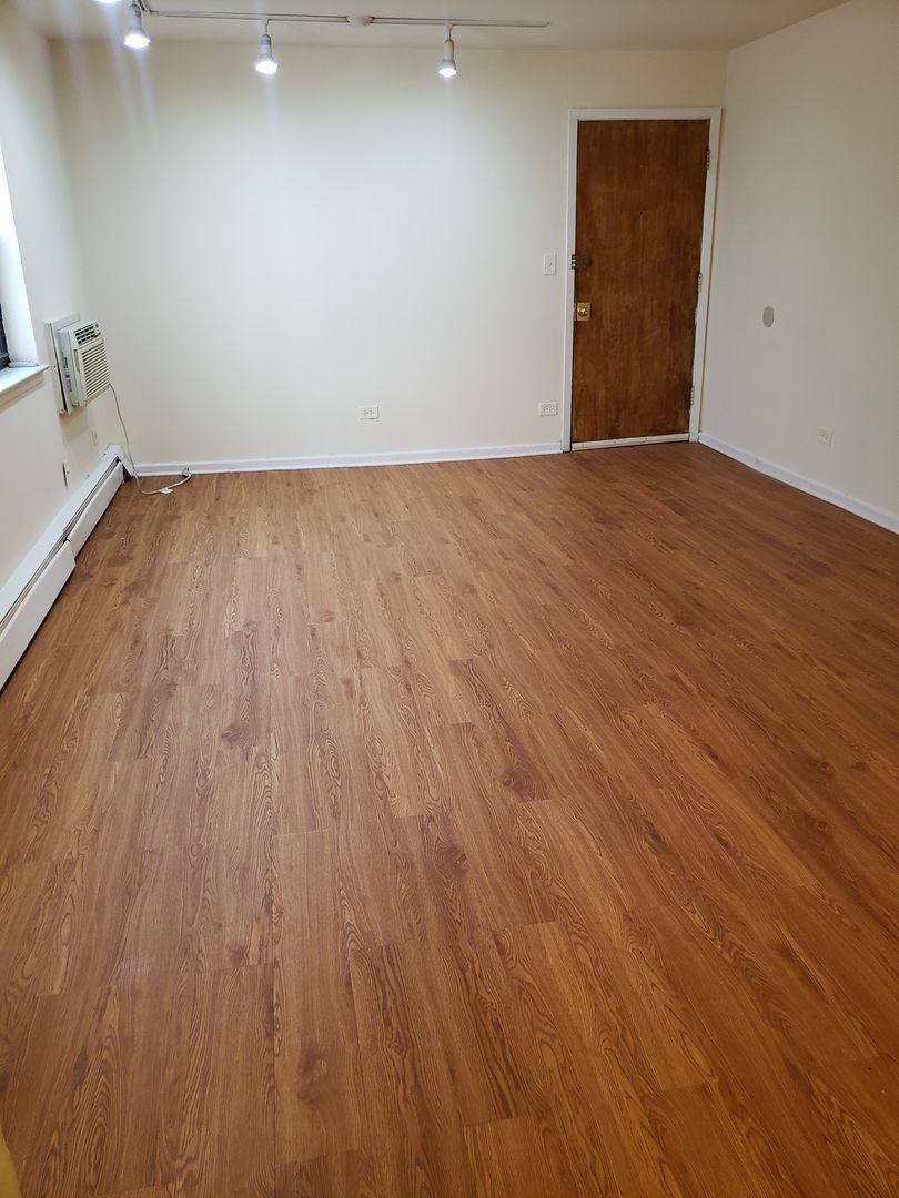 Apartment for rent at 6000-02 N Kenmore, Chicago, IL 60660