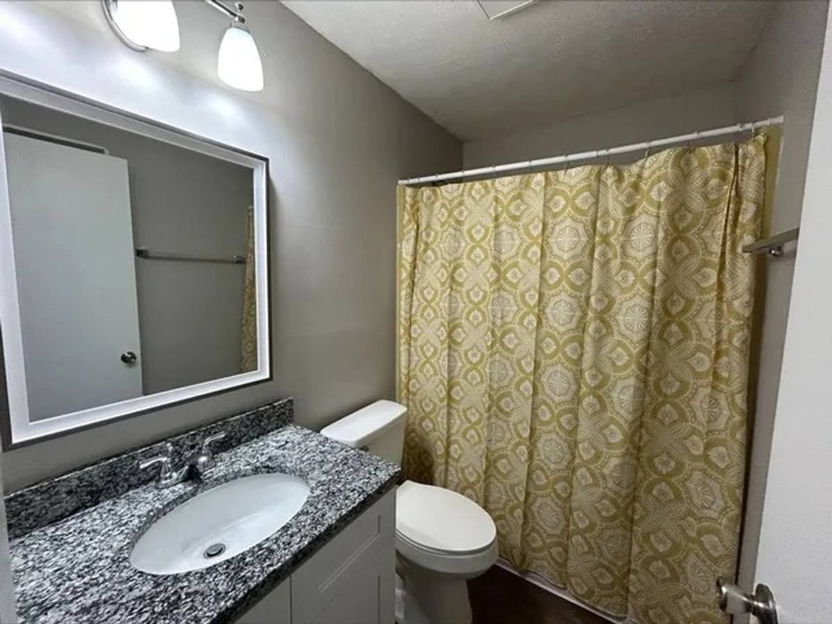 Apartment for rent at 1010 W Bethel Ave, Muncie, IN 47303