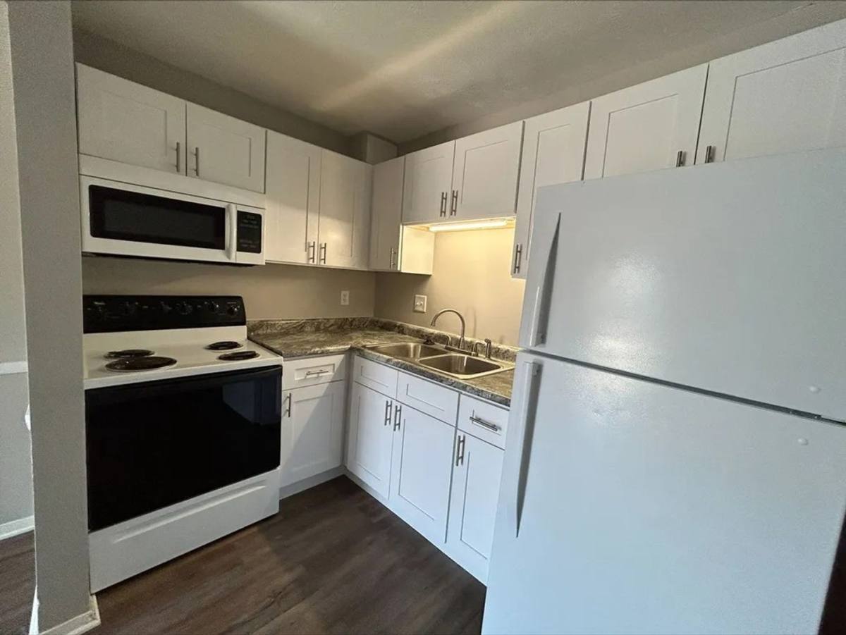 Apartment for rent at 1010 W Bethel Ave, Muncie, IN 47303