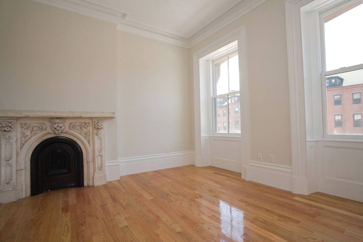 Apartment for rent at 652 Massachusetts Ave #3A, Boston, MA 02118