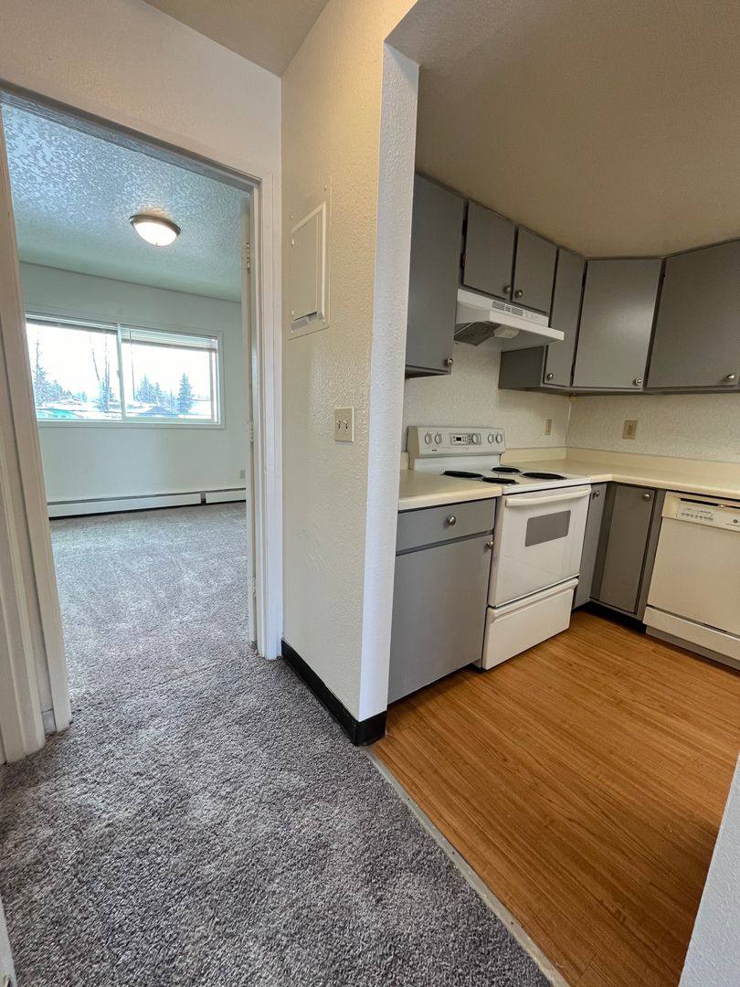 Apartment for rent at 415 N Bragaw St, Anchorage, AK 99508