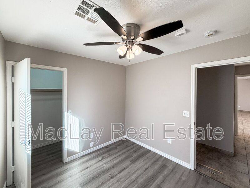 House for rent at 6301 W Earll Dr, Phoenix, AZ 85033
