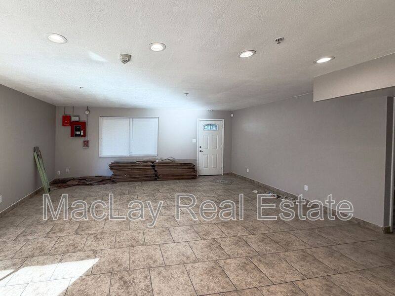 House for rent at 6301 W Earll Dr, Phoenix, AZ 85033