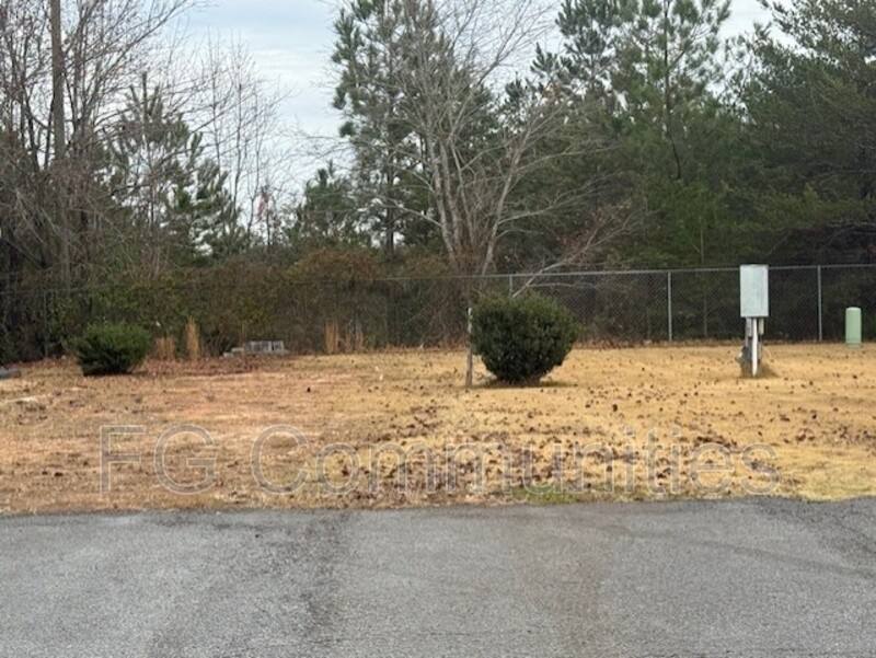 House for rent at 5 Riverplace Dr, Greenville, SC 29611