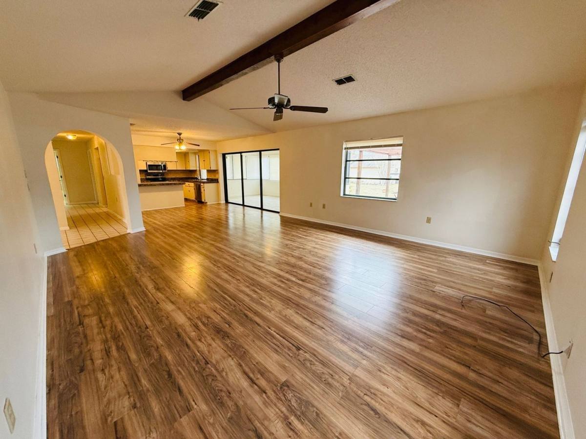 House for rent at 8992 Hernando Way, Brooksville, FL 34613