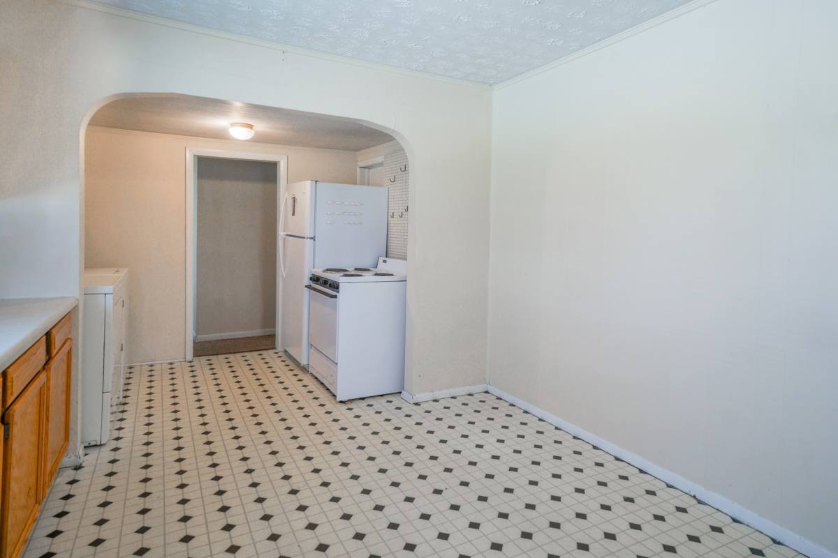 House for rent at 310 E 17th St, Bloomington, IN 47408