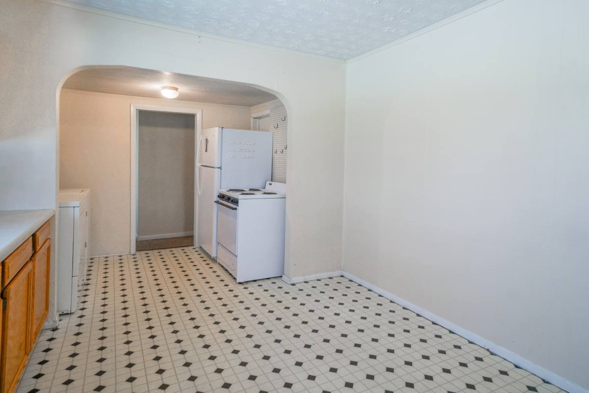 House for rent at 310 E 17th St, Bloomington, IN 47408